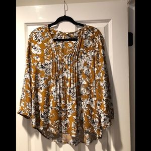 Pintuck blouse